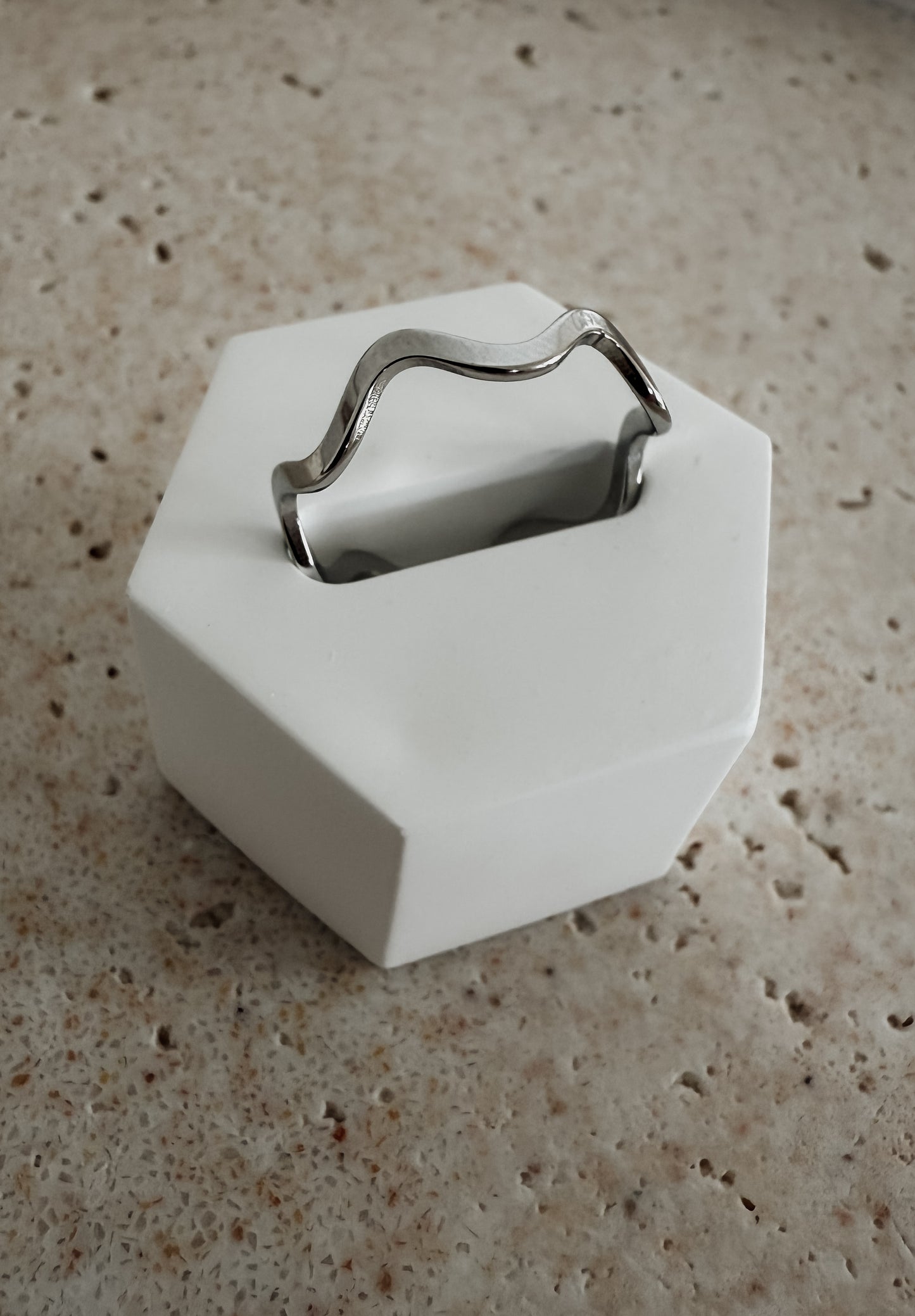 Azura Wave Ring - Silver