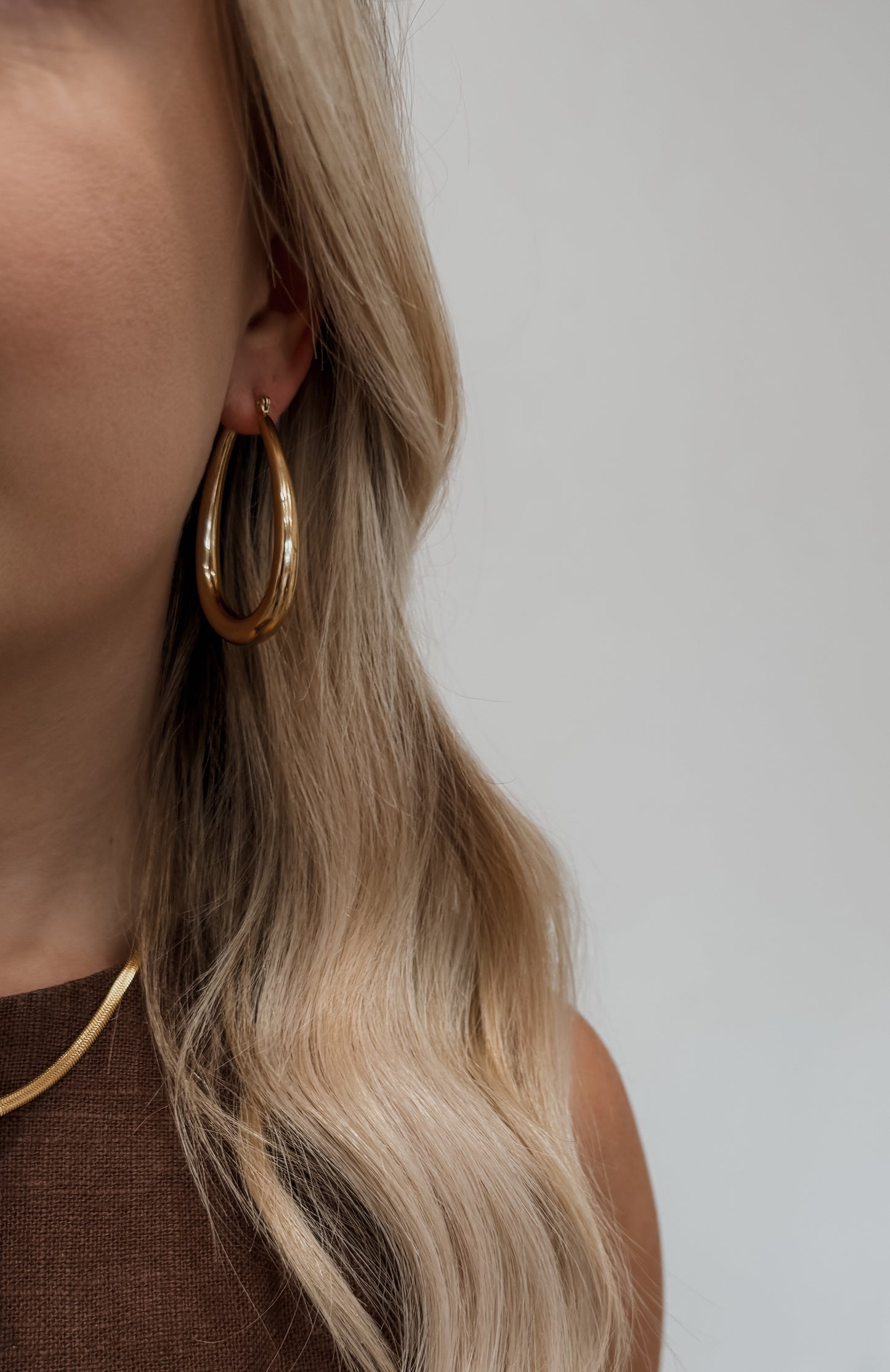 Camille Hoops - Gold