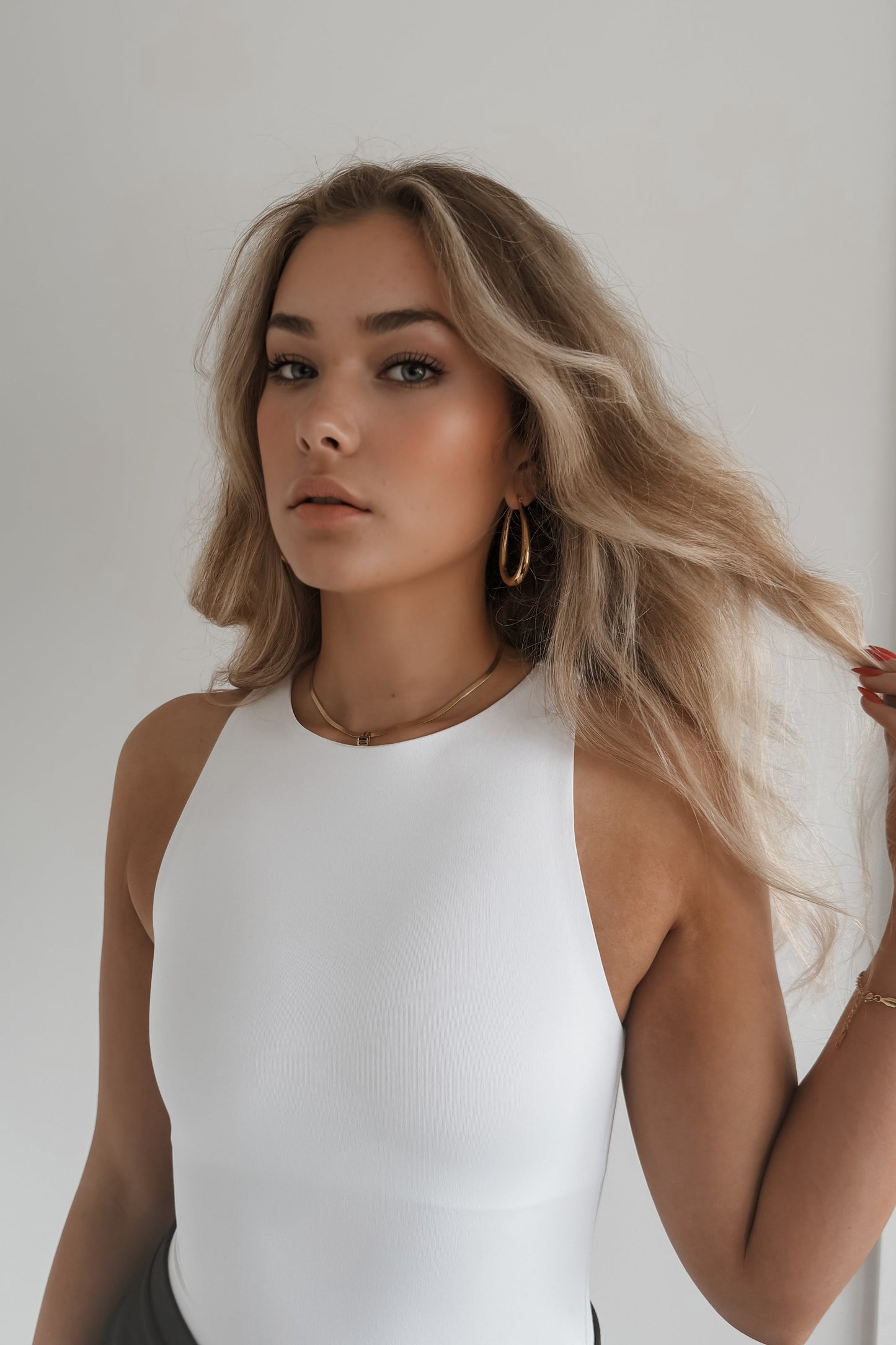 Camille Hoops - Gold