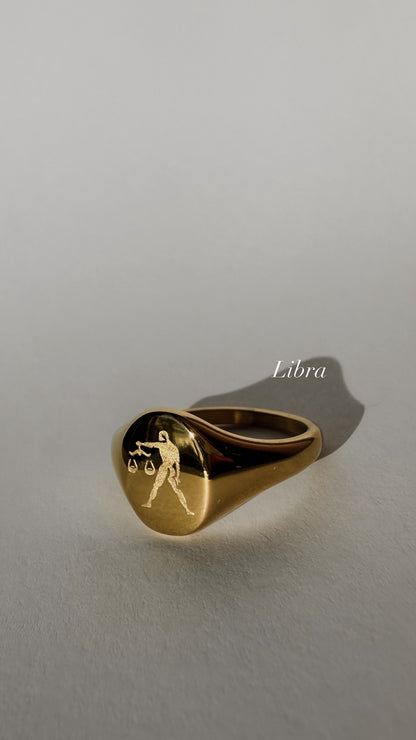 Starsign Signet Ring - Gold