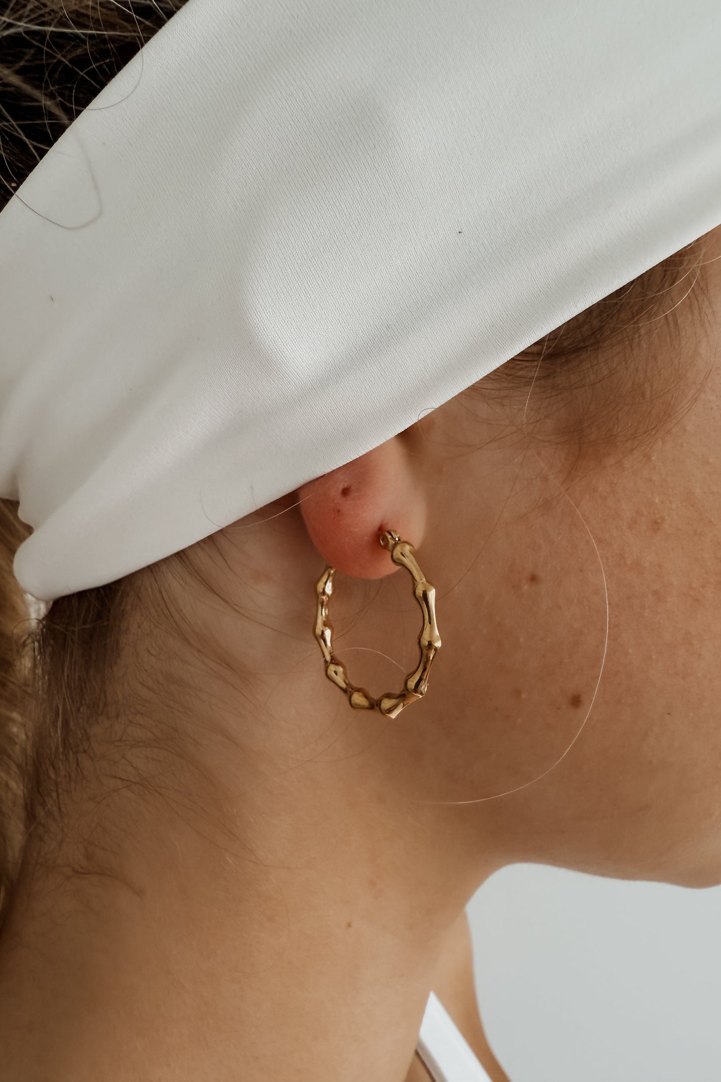 Remy Hoops - Gold