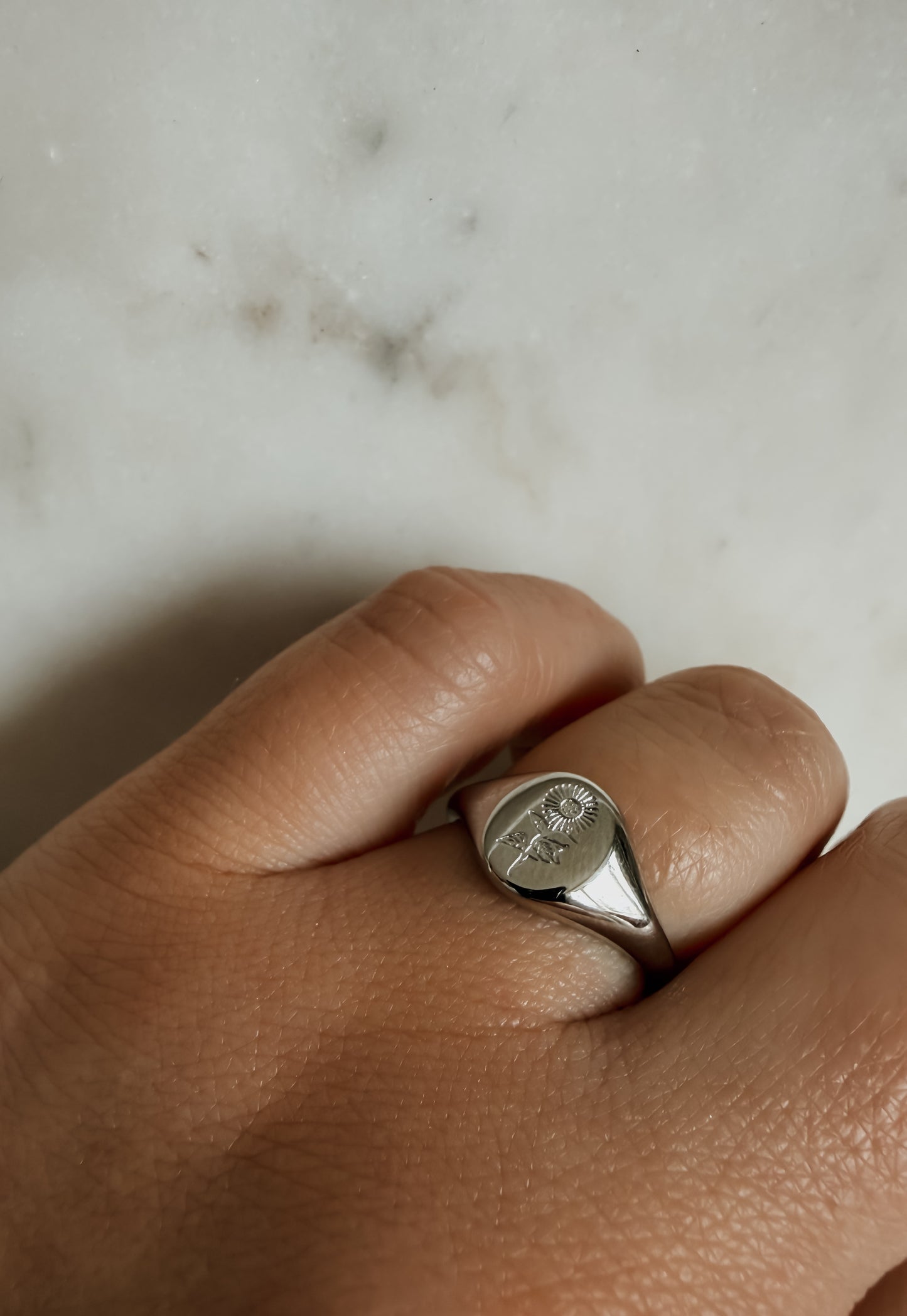 Sunflower Signet Ring - Silver