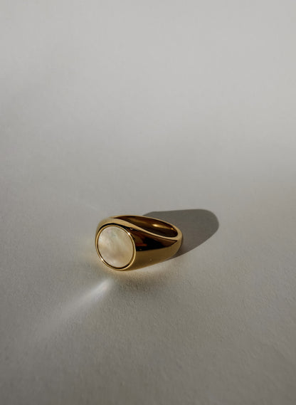 Maeve Ring - Gold